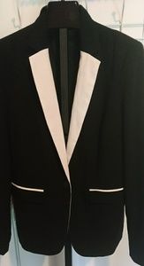 Mossimo black and white blazer